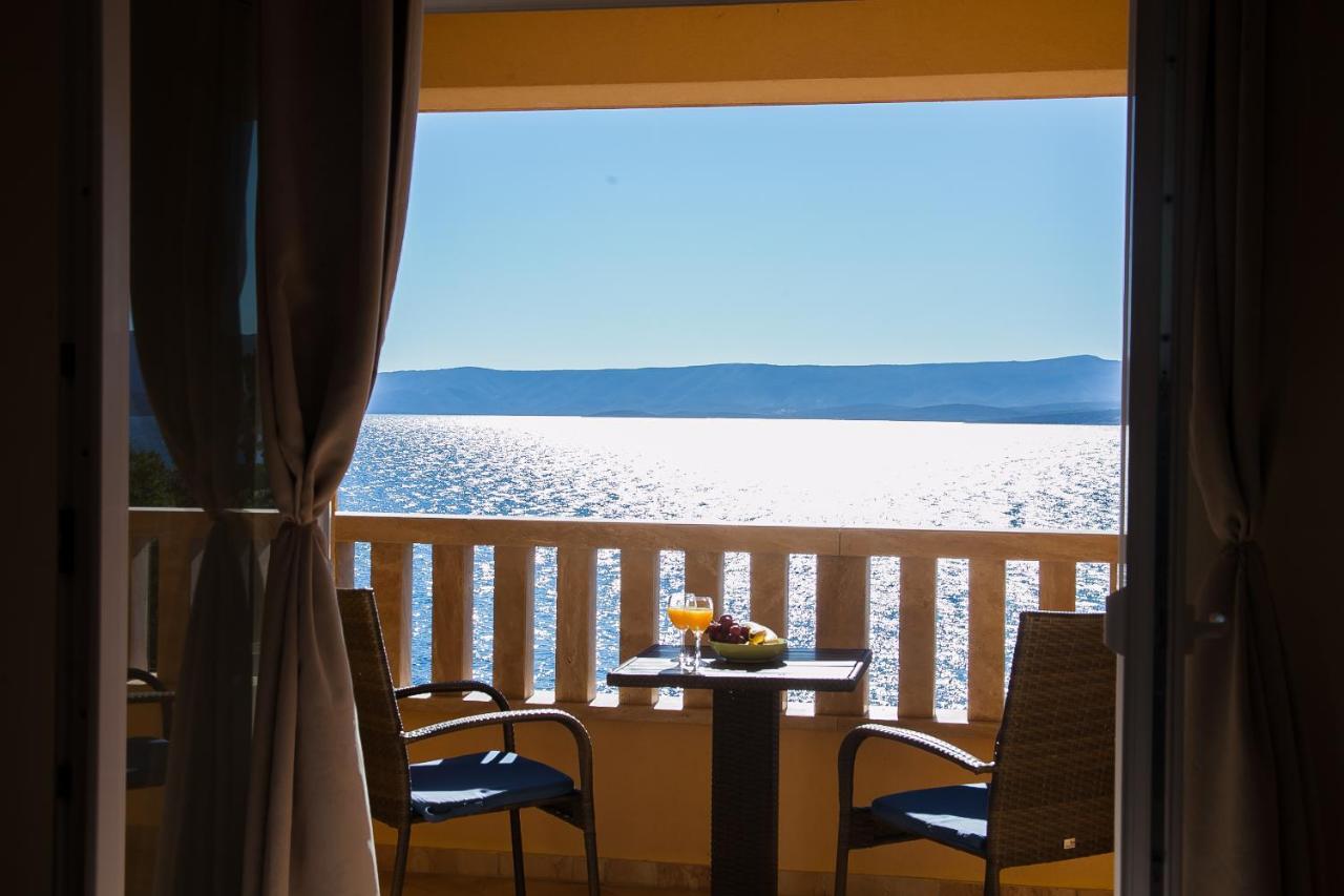 Hotel Villa Dzamonja Bol Exteriör bild